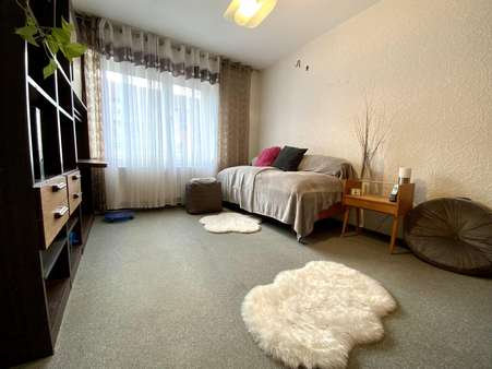 Schlafzimmer Schlafzimmer - Etagenwohnung in 64546 Mörfelden-Walldorf mit 51m² kaufen