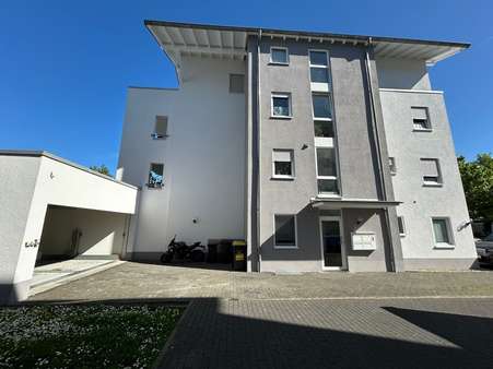 Außenansicht - Etagenwohnung in 65451 Kelsterbach mit 94m² kaufen