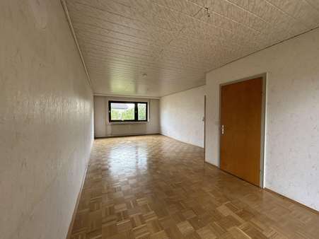 Esszimmer Esszimmer - Zweifamilienhaus in 65468 Trebur mit 171m² kaufen