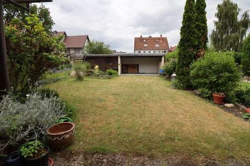 Garten Garten - Doppelhaushälfte in 65428 Rüsselsheim mit 183m² kaufen