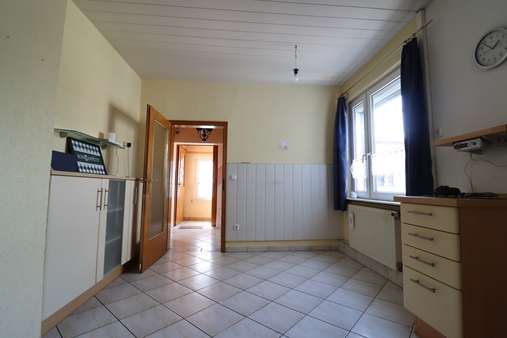 Küche Erdgeschoss Küche Erdgeschoss - Einfamilienhaus in 65474 Bischofsheim mit 123m² kaufen