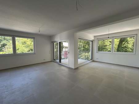 Wohnzimmer Wohnzimmer - Etagenwohnung in 65451 Kelsterbach mit 99m² kaufen