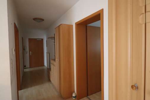 Eingangsbereich - Erdgeschosswohnung in 65428 Rüsselsheim mit 78m² kaufen