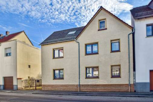 Straßenansicht - Einfamilienhaus in 64839 Münster mit 151m² kaufen