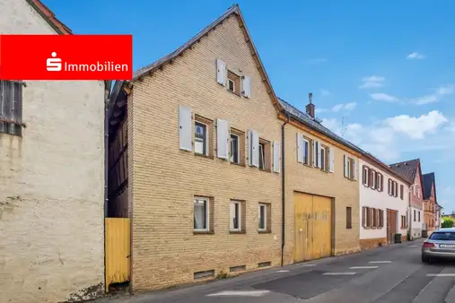 Hofreite mit Baugrundstück in Richen