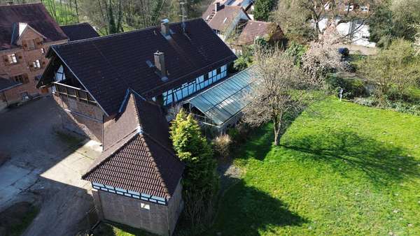 Seitliche Ansicht - Einfamilienhaus in 64747 Breuberg mit 379m² kaufen
