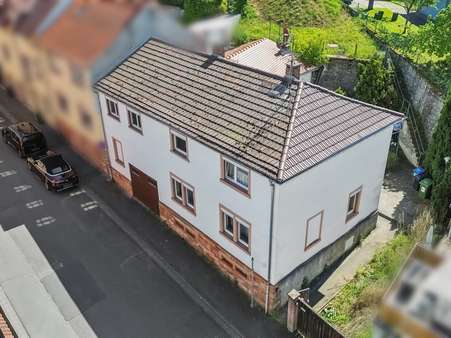 Straßenansicht (Luftbild) - Einfamilienhaus in 64823 Groß-Umstadt mit 138m² kaufen