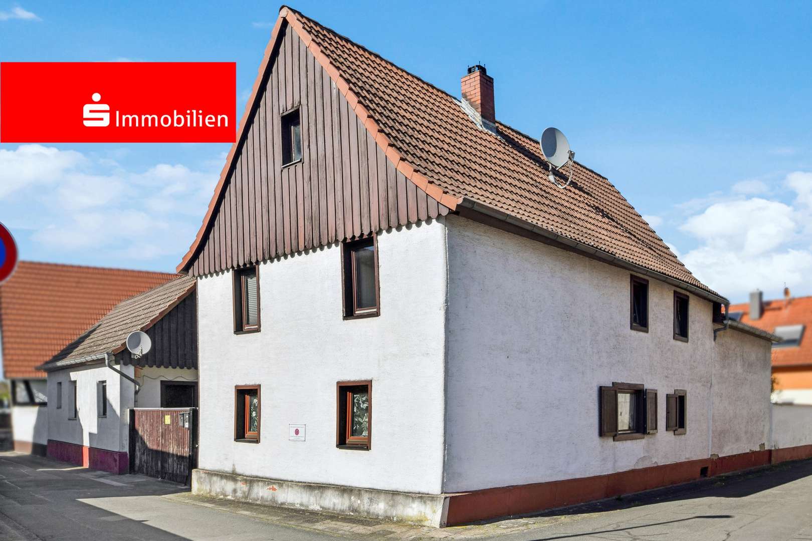 Straßenansicht - Zweifamilienhaus in 64839 Münster mit 164m² kaufen