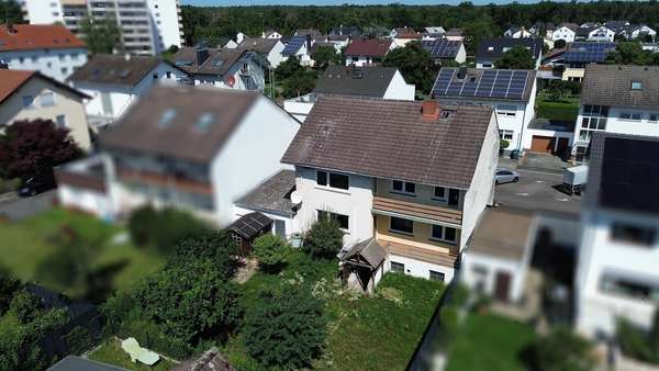 Rückansicht Rückansicht - Einfamilienhaus in 64832 Babenhausen mit 156m² kaufen