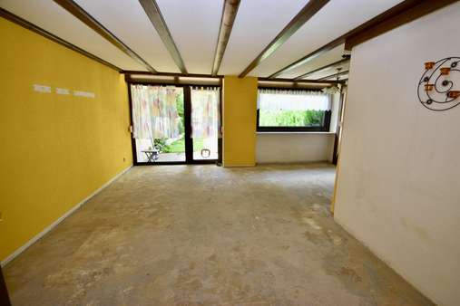Wohn- / Esszimmer Wohn- / Esszimmer - Erdgeschosswohnung in 64354 Reinheim mit 85m² kaufen