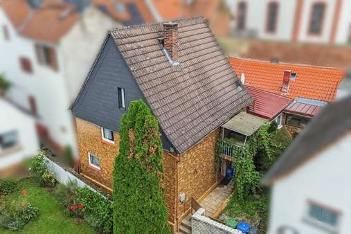Straßansicht (Luftbild) Straßansicht (Luftbild) - Einfamilienhaus in 64823 Groß-Umstadt mit 108m² kaufen