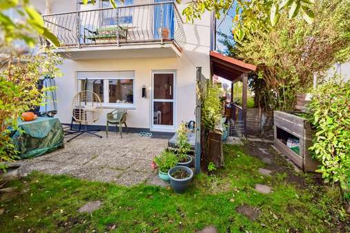 Terrasse und Garten Terrasse und Garten - Doppelhaushälfte in 64839 Münster mit 128m² kaufen