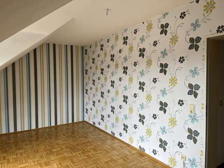 Zimmer - Maisonette-Wohnung in 65582 Diez mit 106m² kaufen