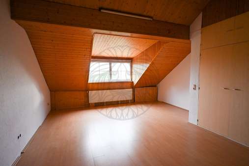 Schlafzimmer Schlafzimmer - Reihenmittelhaus in 65239 Hochheim mit 115m² kaufen