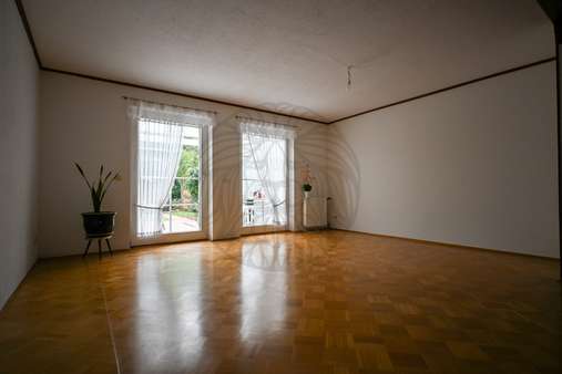 Wohnzimmer Wohnzimmer - Reihenmittelhaus in 65239 Hochheim mit 115m² kaufen