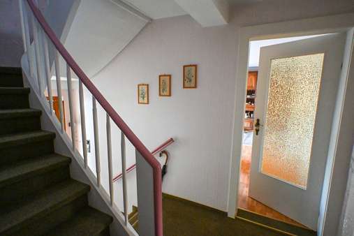 Flur - Einfamilienhaus in 65203 Wiesbaden mit 147m² kaufen