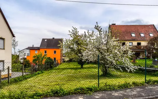 Baugrundstück in zentraler Lage von Görgeshausen 