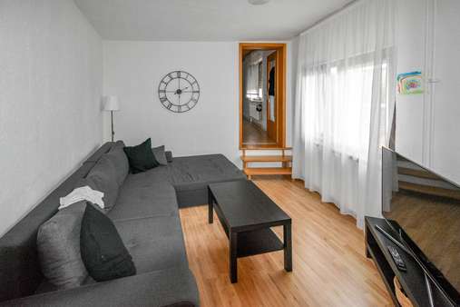 Wohnzimmer EG - Doppelhaushälfte in 65589 Hadamar mit 207m² kaufen