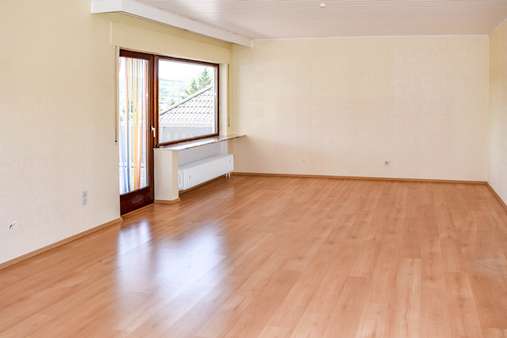Wohn-und Essbereich OG - Einfamilienhaus in 65510 Hünstetten mit 166m² kaufen