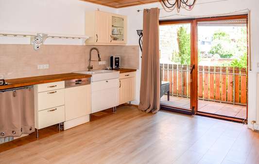 Küche mit Balkonzugang EG Küche mit Balkonzugang EG - Doppelhaushälfte in 65582 Diez mit 140m² kaufen