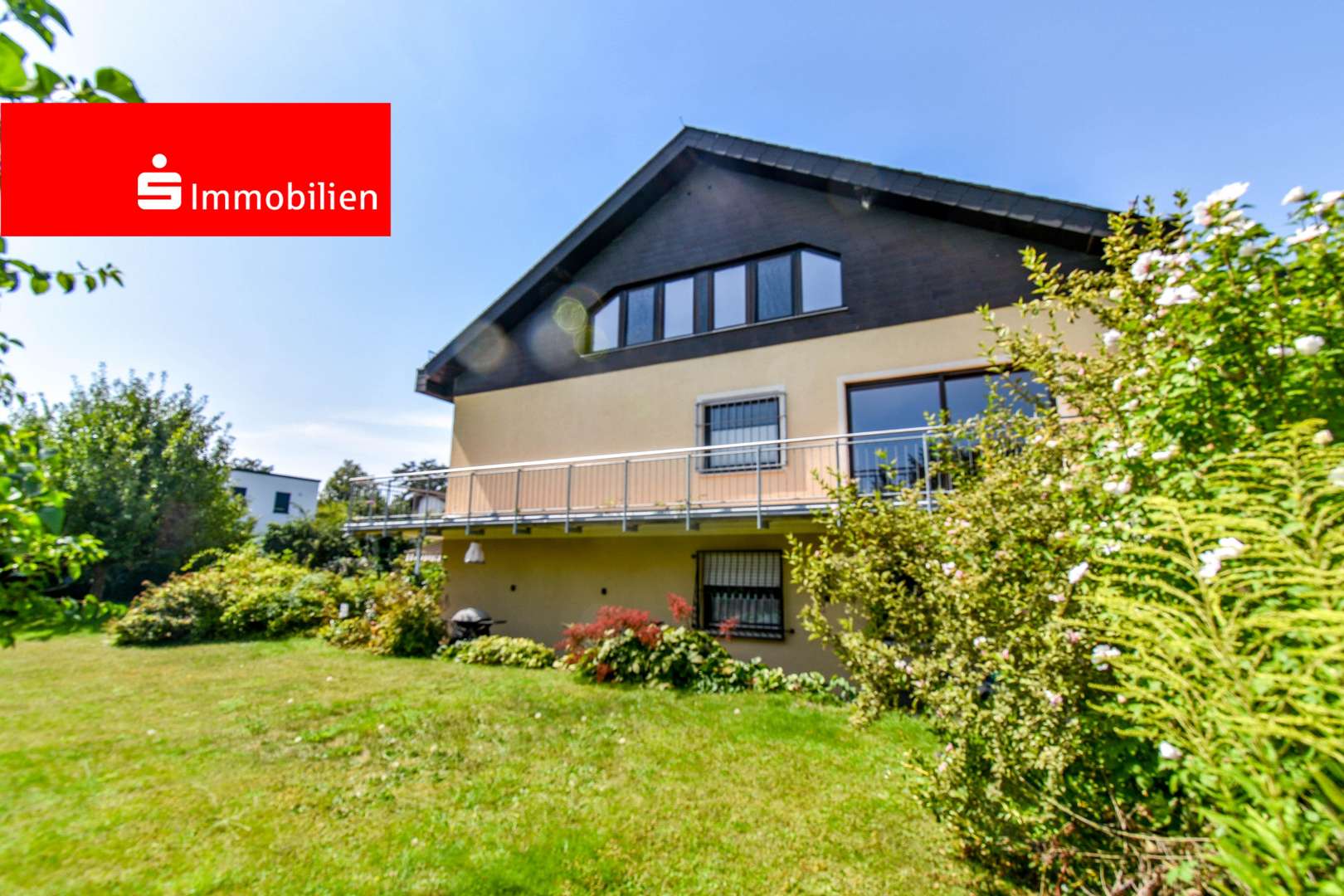 Blick vom Garten - Einfamilienhaus in 65556 Limburg mit 320m² kaufen