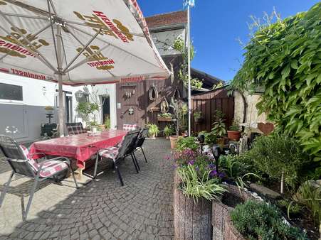 Außenbereich Außenbereich - Einfamilienhaus in 35428 Langgöns mit 159m² kaufen