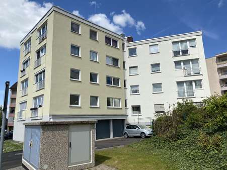 Außenansicht - Etagenwohnung in 35463 Fernwald mit 58m² kaufen