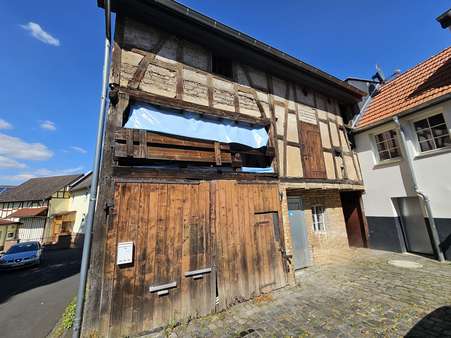 Scheune - Außenansicht 1. - Bauernhaus in 35394 Gießen mit 94m² kaufen