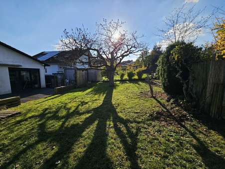 Garten - Einfamilienhaus in 35463 Fernwald mit 177m² kaufen