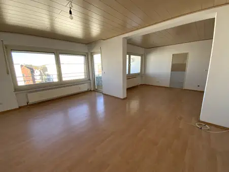 Helle Eigentumswohnung mit 4 Zimmern in Lollar – ideal für Familien oder als Kapitalanlage