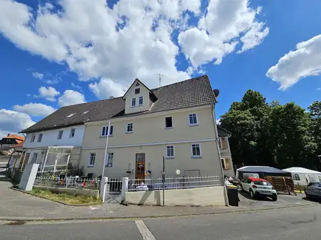 Denkmalgeschütztes und saniertes Einfamilienhaus in zentraler Lage von Rabenau-Londorf!