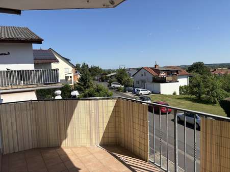 Balkon Balkon - Etagenwohnung in 35452 Heuchelheim mit 92m² kaufen