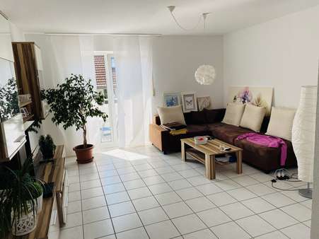 Wohnzimmer Wohnzimmer - Etagenwohnung in 35396 Gießen mit 100m² kaufen