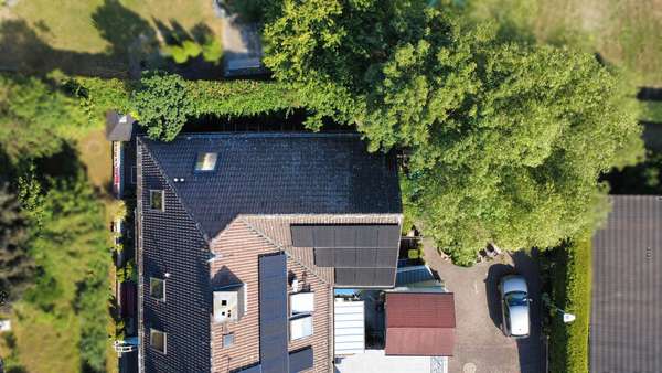 Luftaufnahme Draufsicht Grundstück Luftaufnahme Draufsicht Grundstück - Einfamilienhaus in 35519 Rockenberg mit 188m² kaufen