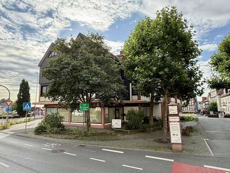 Außenansicht - Etagenwohnung in 35510 Butzbach mit 77m² kaufen