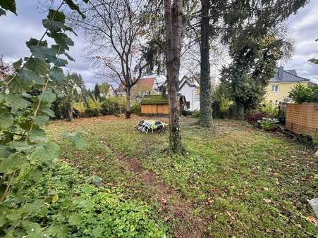 Blick in den Garten Blick in den Garten - Zweifamilienhaus in 35394 Gießen mit 106m² kaufen
