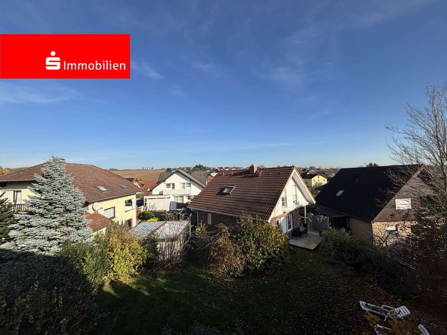 Ausblick über Reiskirchen - Einfamilienhaus in 35447 Reiskirchen mit 445m² kaufen