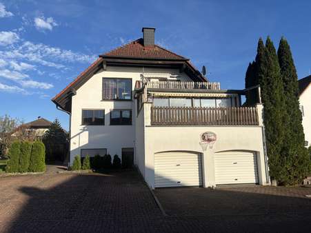 Hausansicht - Einfamilienhaus in 35447 Reiskirchen mit 445m² kaufen