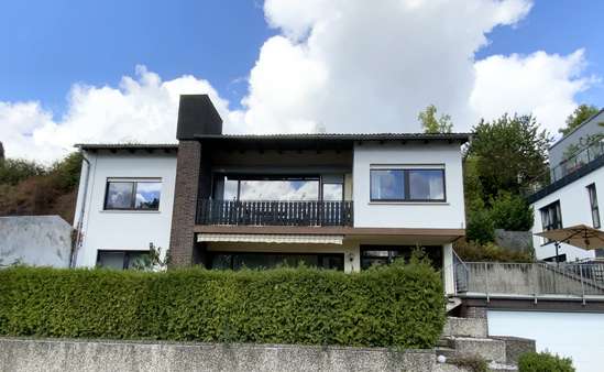 null - Einfamilienhaus in 35633 Lahnau mit 192m² kaufen