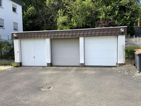 3 + … 3 + … - Mehrfamilienhaus in 35619 Braunfels mit 573m² als Kapitalanlage kaufen