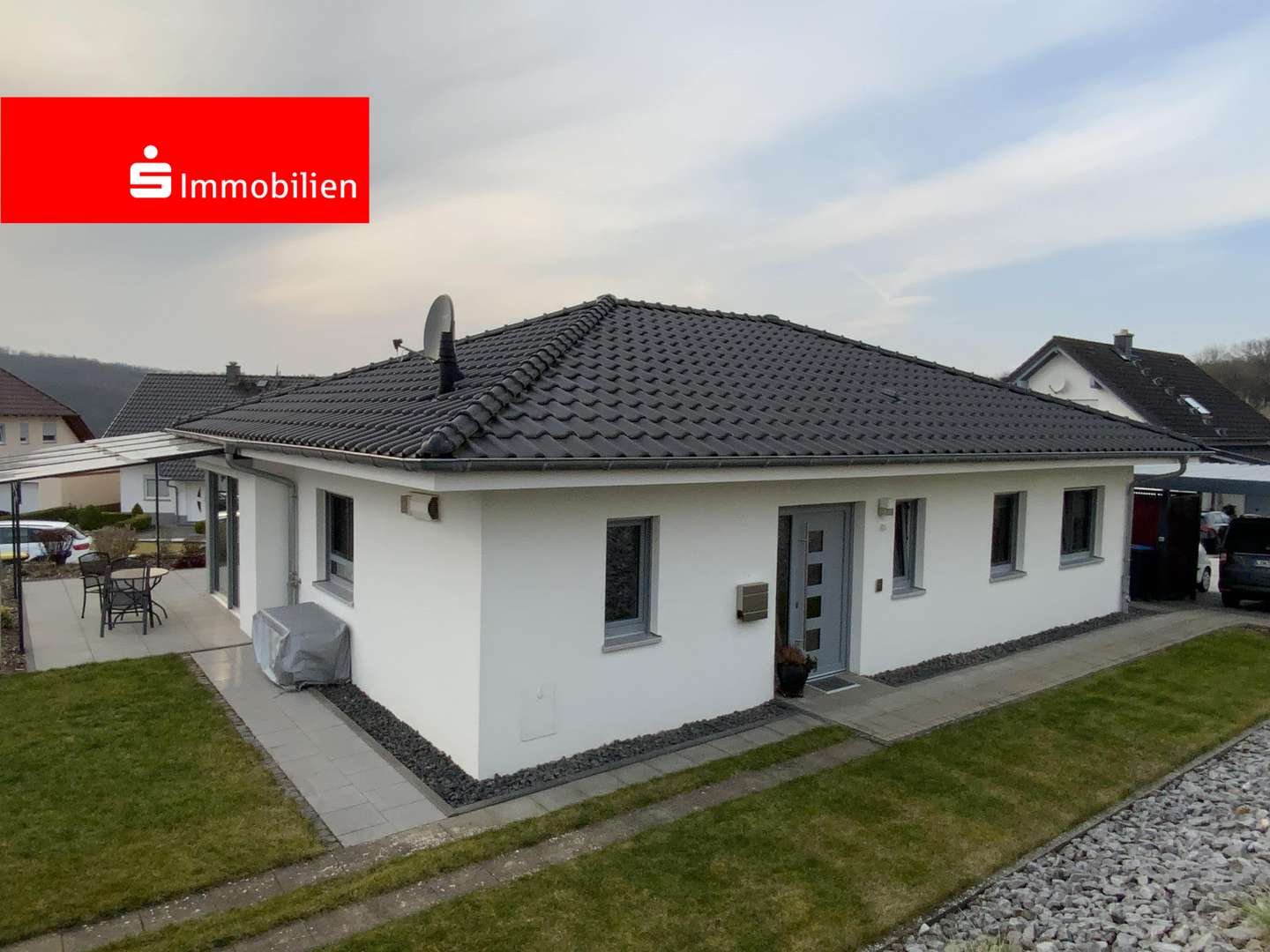 Eingangsseite - Bungalow in 35619 Braunfels mit 95m² kaufen