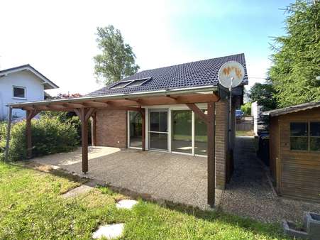 Klasse Terrasse! Klasse Terrasse! - Einfamilienhaus in 35619 Braunfels mit 85m² kaufen