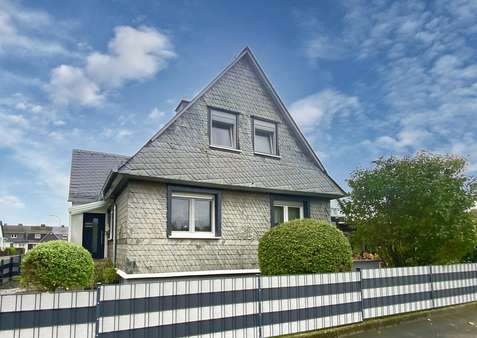 Westansicht Westansicht - Reihenendhaus in 35578 Wetzlar mit 100m² kaufen