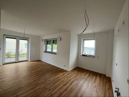 Küche mit Wohn-Essbereich - Erdgeschosswohnung in 35708 Haiger mit 63m² kaufen