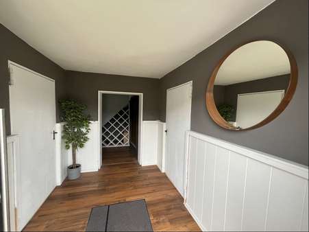 Eingangsbereich - Einfamilienhaus in 35708 Haiger mit 90m² kaufen