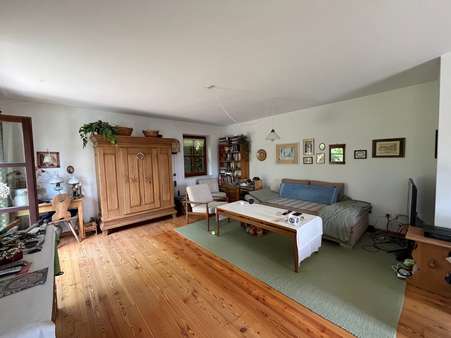 Wohn-Bereich - Einfamilienhaus in 35683 Dillenburg mit 135m² kaufen