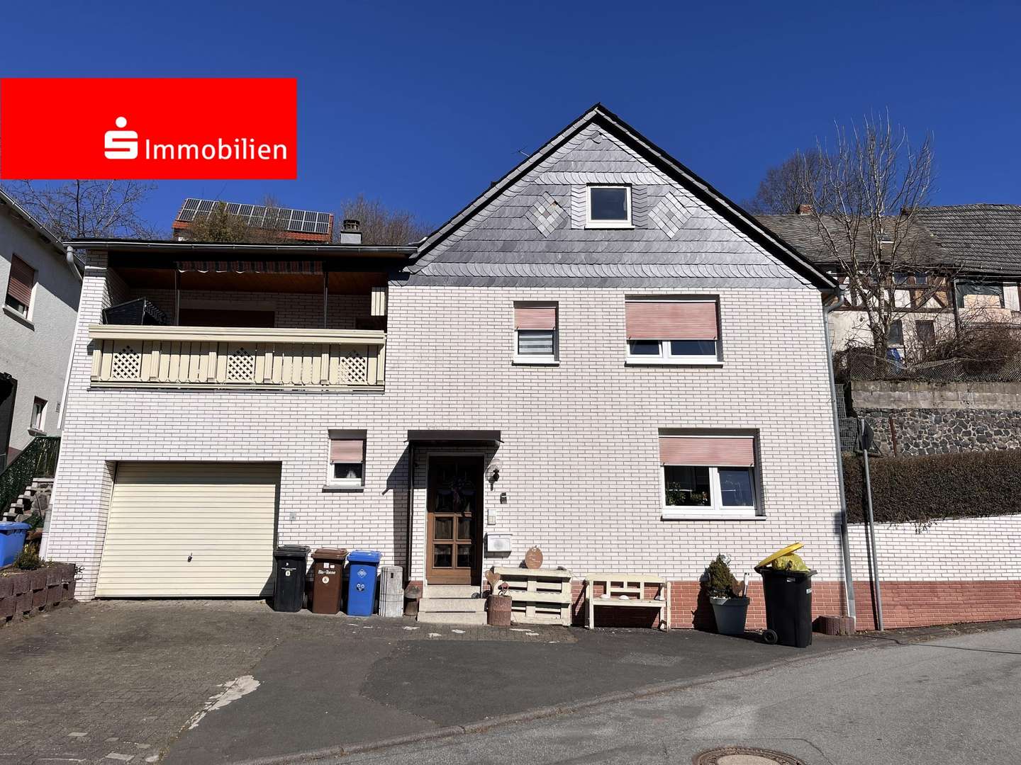 Außenansicht - Einfamilienhaus in 35753 Greifenstein mit 110m² kaufen
