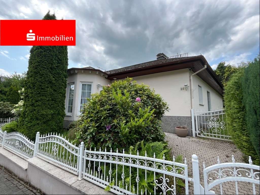 Außenansicht - Bungalow in 35713 Eschenburg mit 120m² kaufen