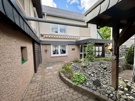 Hoffläche Hoffläche - Einfamilienhaus in 35688 Dillenburg mit 150m² kaufen