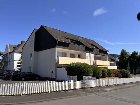 Außenansicht - Etagenwohnung in 35745 Herborn mit 96m² kaufen